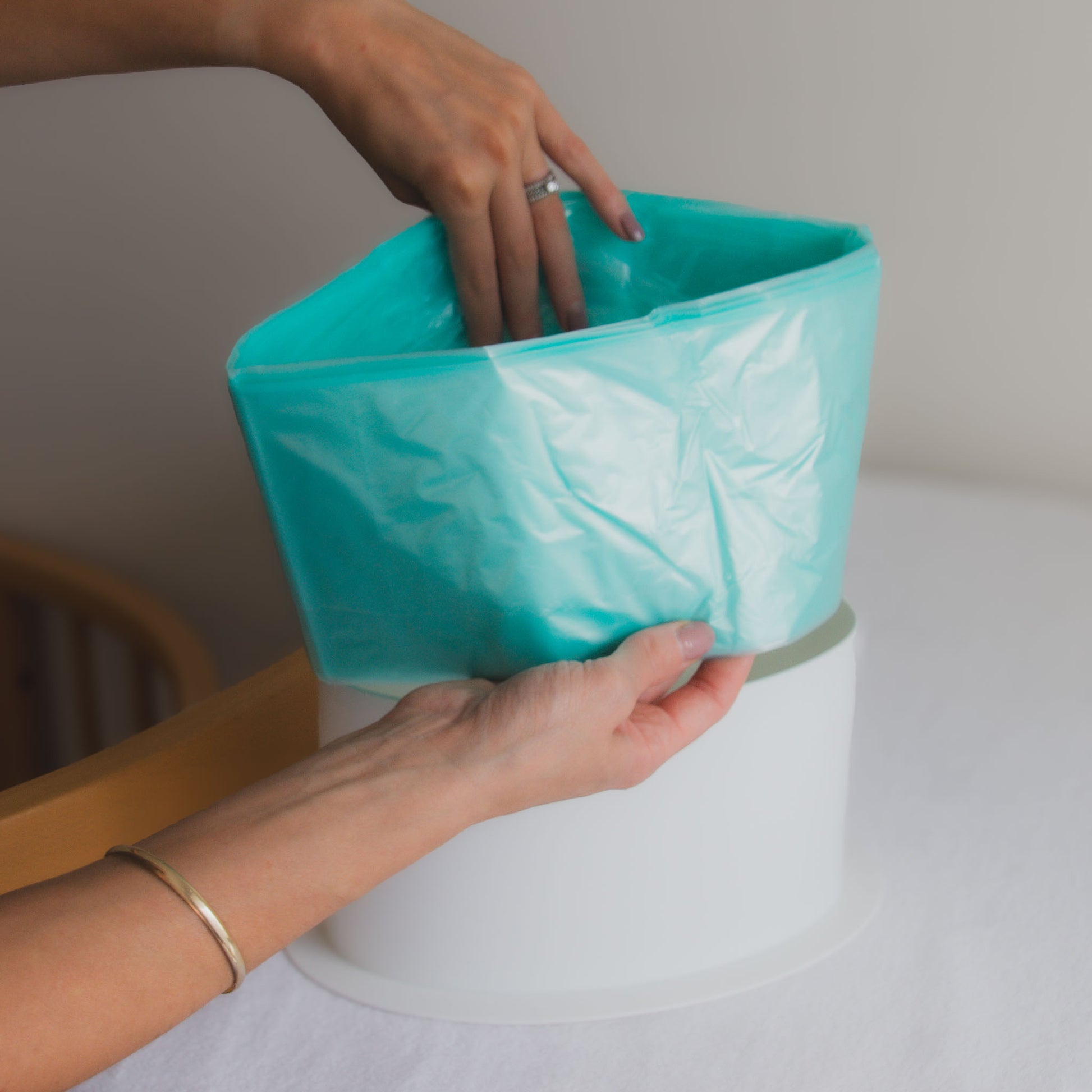 Korbell compatible refill roll by Bagaroo, front of pack with size information